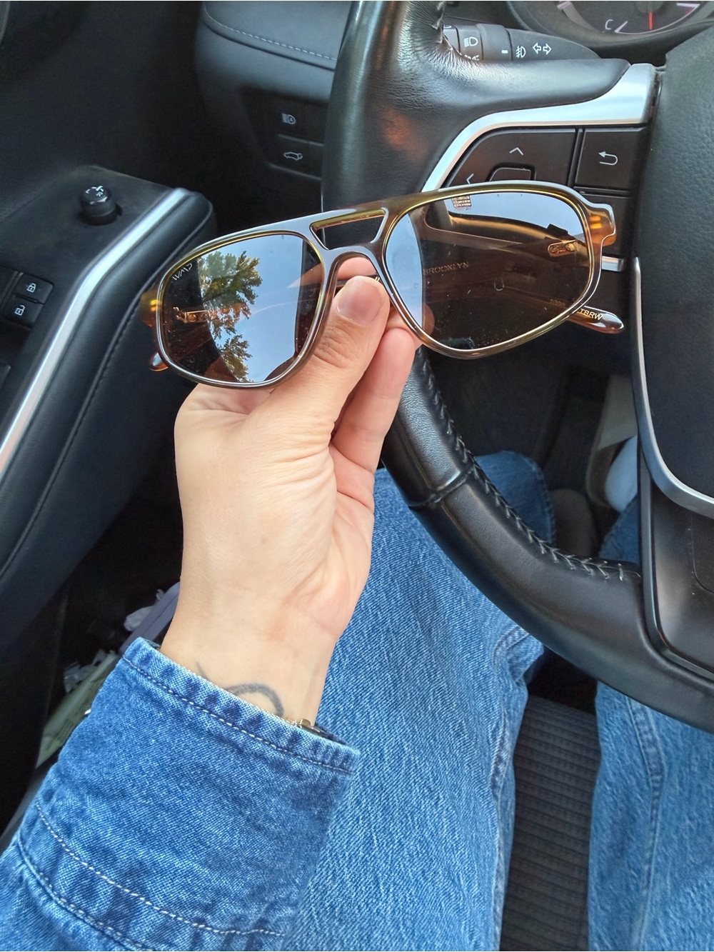 Women's Tortoiseshell Sunglasses - Polarized Brown Lenses